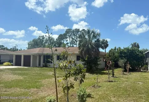714 Magellan Drive Sarasota FL 34243