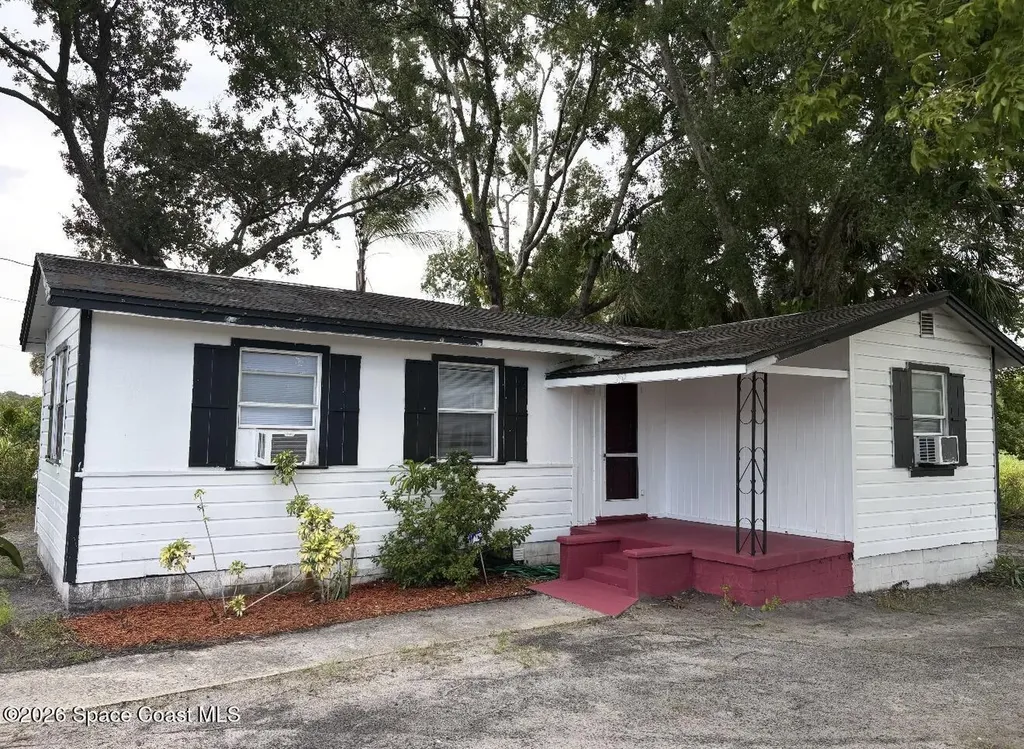 802 Wager Avenue Titusville FL 32780
