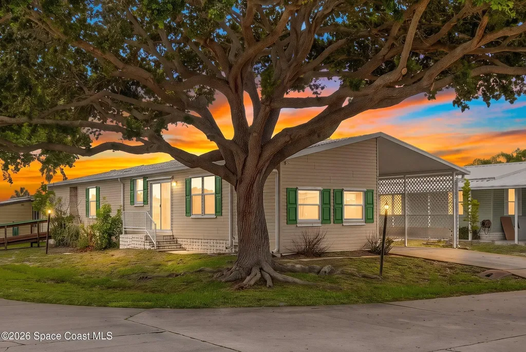 7509 Montauk Avenue Micco FL 32976
