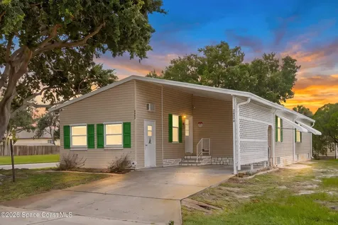 7509 Montauk Avenue Micco FL 32976