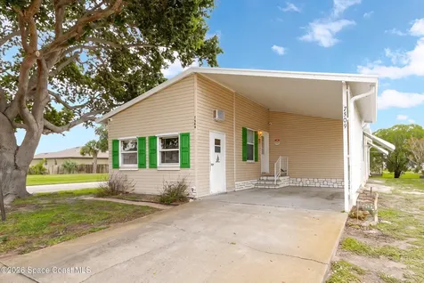 7509 Montauk Avenue Micco FL 32976
