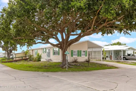 7509 Montauk Avenue Micco FL 32976
