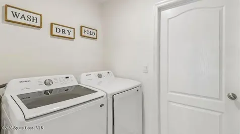 142 Fayetteville Street SW Palm Bay FL 32908