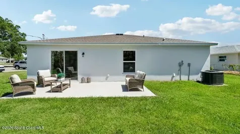 142 Fayetteville Street SW Palm Bay FL 32908