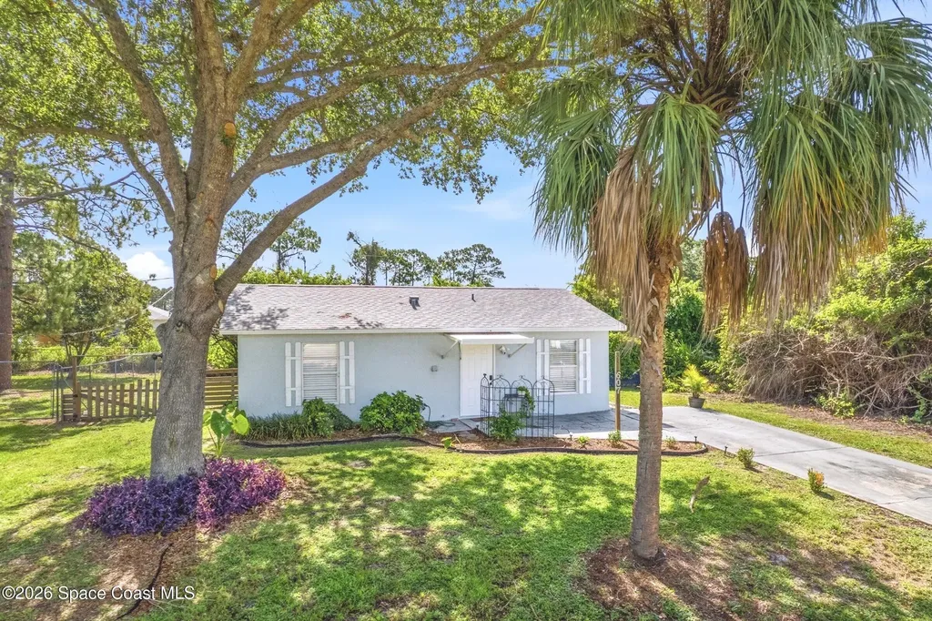 607 Tarr Avenue SW Palm Bay FL 32908
