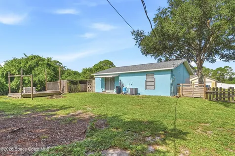 607 Tarr Avenue SW Palm Bay FL 32908