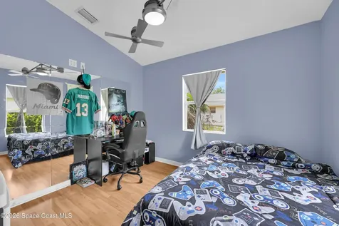 1295 12th Avenue SW Vero Beach FL 32962