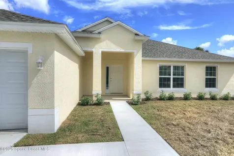 743 Breakwater Terrace Sebastian FL 32958