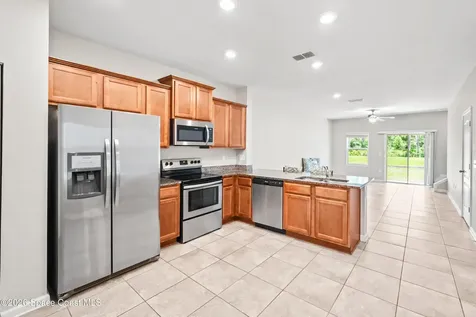 687 Servia Drive St. Johns FL 32259
