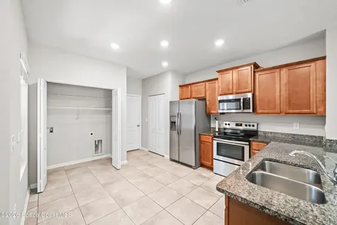 687 Servia Drive St. Johns FL 32259