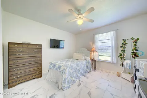 206 San Luis Street SW Palm Bay FL 32908