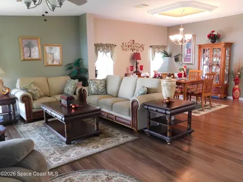 414 Sioux Boulevard Oak Hill FL 32759