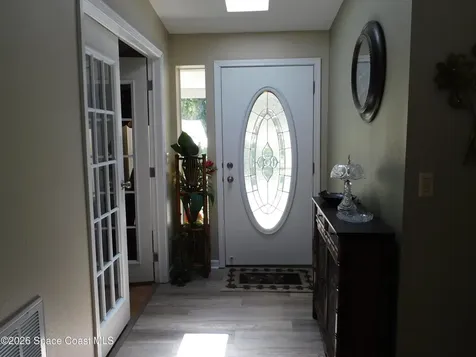 414 Sioux Boulevard Oak Hill FL 32759