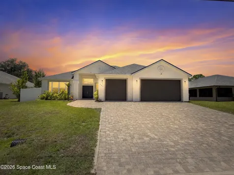 382 Eldron Boulevard NE Palm Bay FL 32907