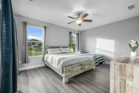 382 Eldron Boulevard NE Palm Bay FL 32907