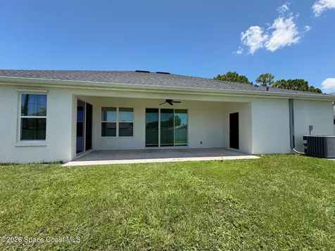 382 Eldron Boulevard NE Palm Bay FL 32907