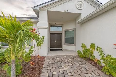 382 Eldron Boulevard NE Palm Bay FL 32907
