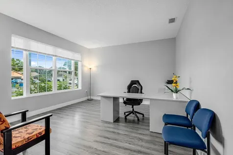 382 Eldron Boulevard NE Palm Bay FL 32907