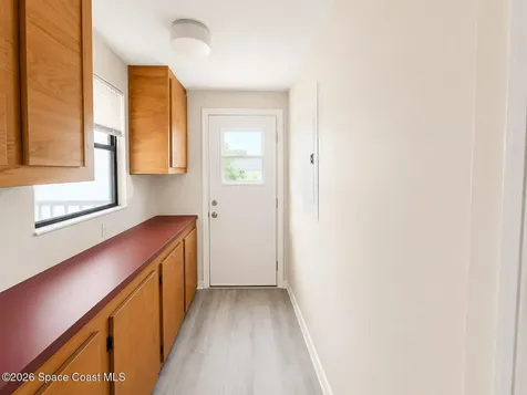 581 Borraclough Avenue NW Palm Bay FL 32907