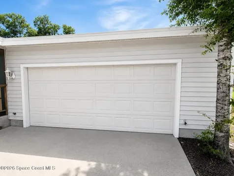 581 Borraclough Avenue NW Palm Bay FL 32907
