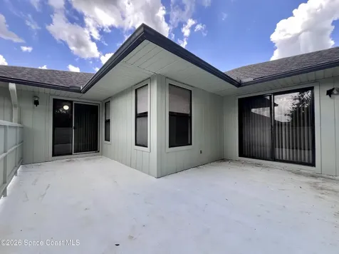 1914 Dipol Courtway Titusville FL 32780