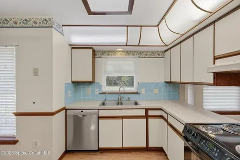 898 Havelock Avenue SW Palm Bay FL 32908