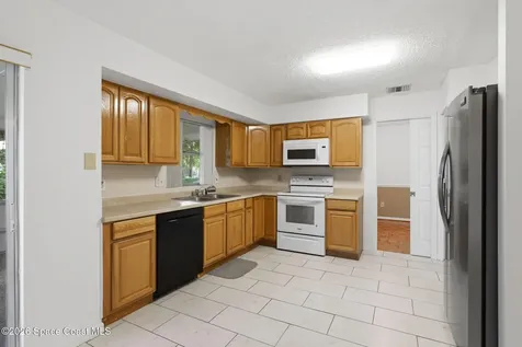 1825 Brookside Street NE Palm Bay FL 32907