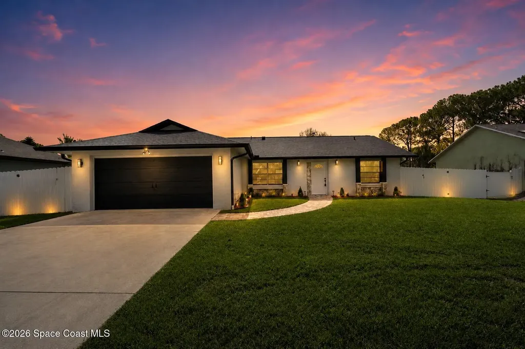 1137 Hill Avenue NW Palm Bay FL 32907