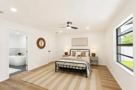 1137 Hill Avenue NW Palm Bay FL 32907