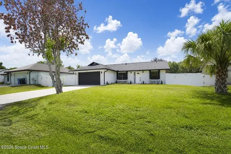 1137 Hill Avenue NW Palm Bay FL 32907