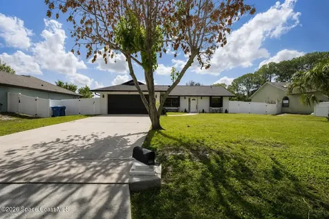 1137 Hill Avenue NW Palm Bay FL 32907