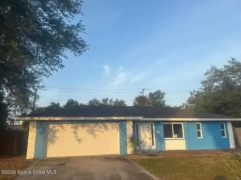 2611 Lakeshore Circle Port Charlotte FL 33952
