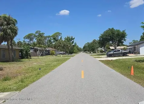2611 Lakeshore Circle Port Charlotte FL 33952