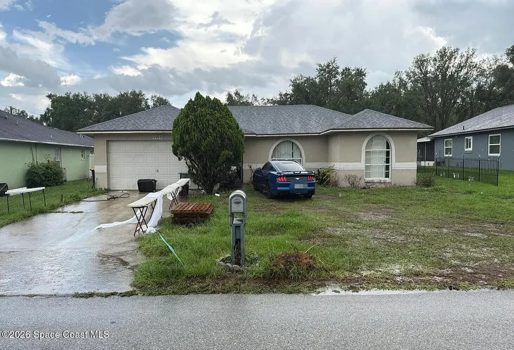 1010 W Dossey Road Lakeland FL 33811