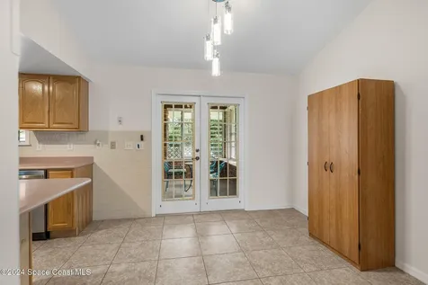 1005 Crazyhorse Avenue NW Palm Bay FL 32907