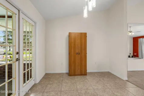 1005 Crazyhorse Avenue NW Palm Bay FL 32907
