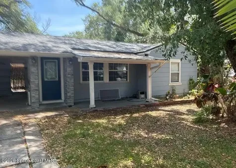 2103 E Howell Street Tampa FL 33610