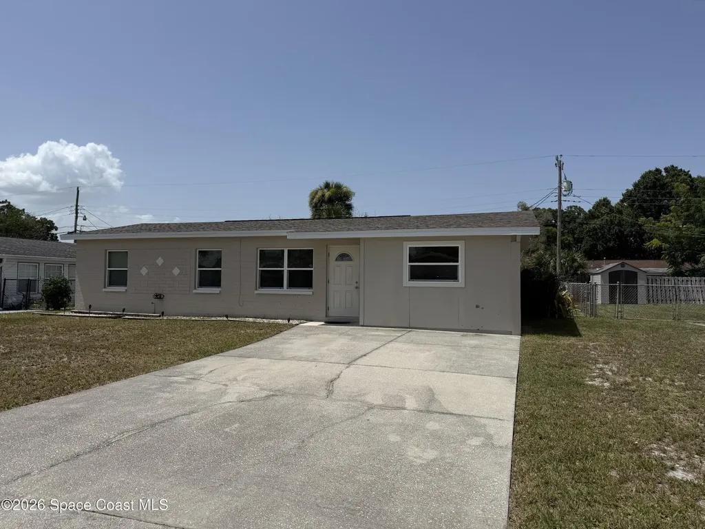2500 Pepper Avenue Melbourne FL 32935