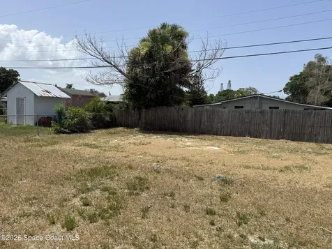 2500 Pepper Avenue Melbourne FL 32935
