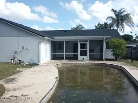 1073 Banks Street NW Palm Bay FL 32907