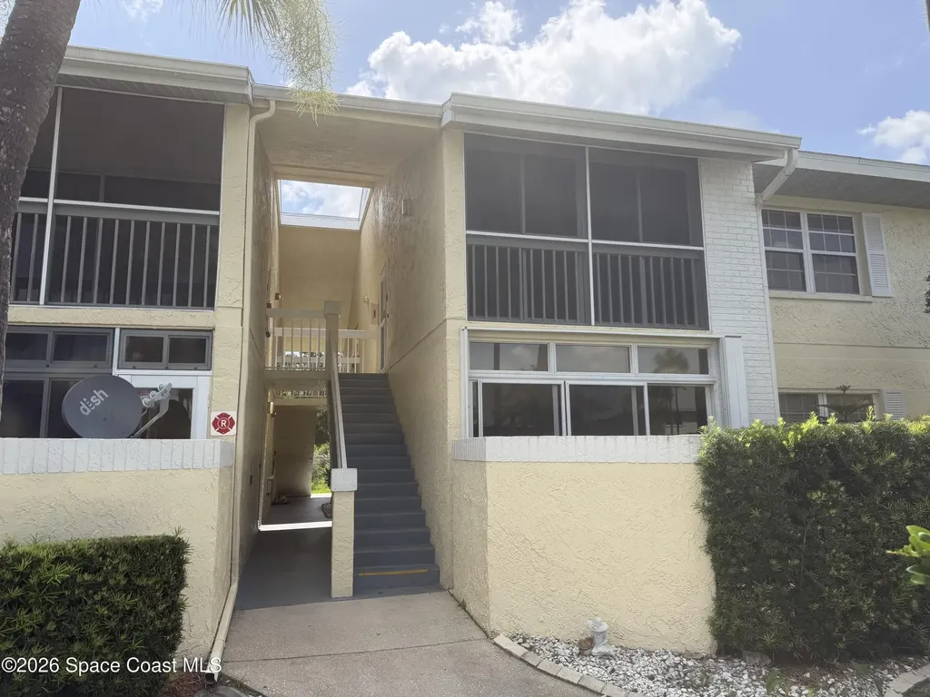 975 NE Sonesta Avenue NE Palm Bay FL 32905