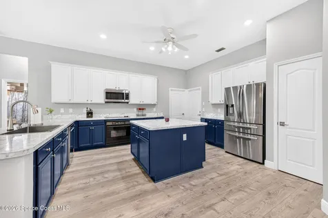 5941 Newbury Circle Melbourne FL 32940