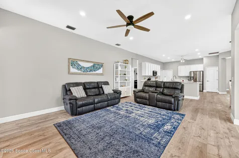 5941 Newbury Circle Melbourne FL 32940