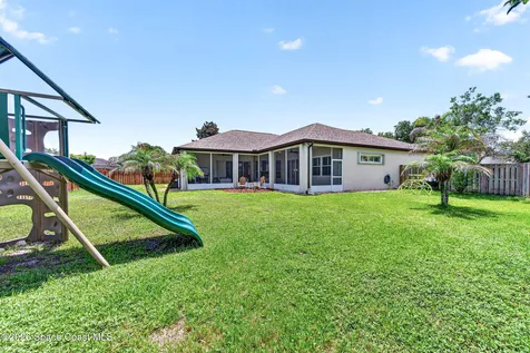 5941 Newbury Circle Melbourne FL 32940
