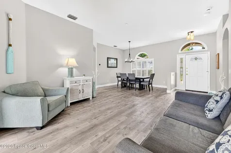 5941 Newbury Circle Melbourne FL 32940