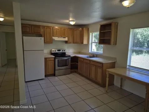 819 Cedar Drive Melbourne FL 32901