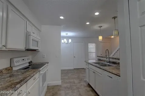 283 E Towne Place Titusville FL 32796