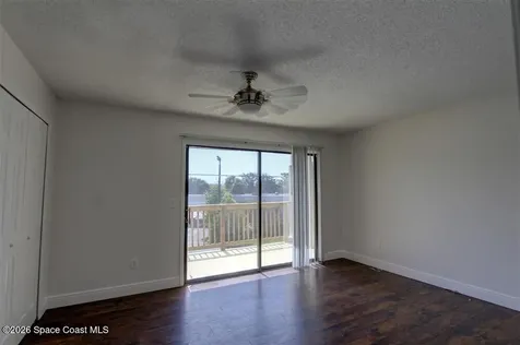 283 E Towne Place Titusville FL 32796