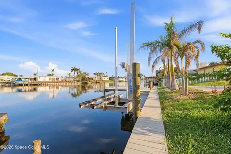 1525 Sykes Creek Drive Merritt Island FL 32953