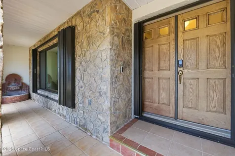 1525 Sykes Creek Drive Merritt Island FL 32953
